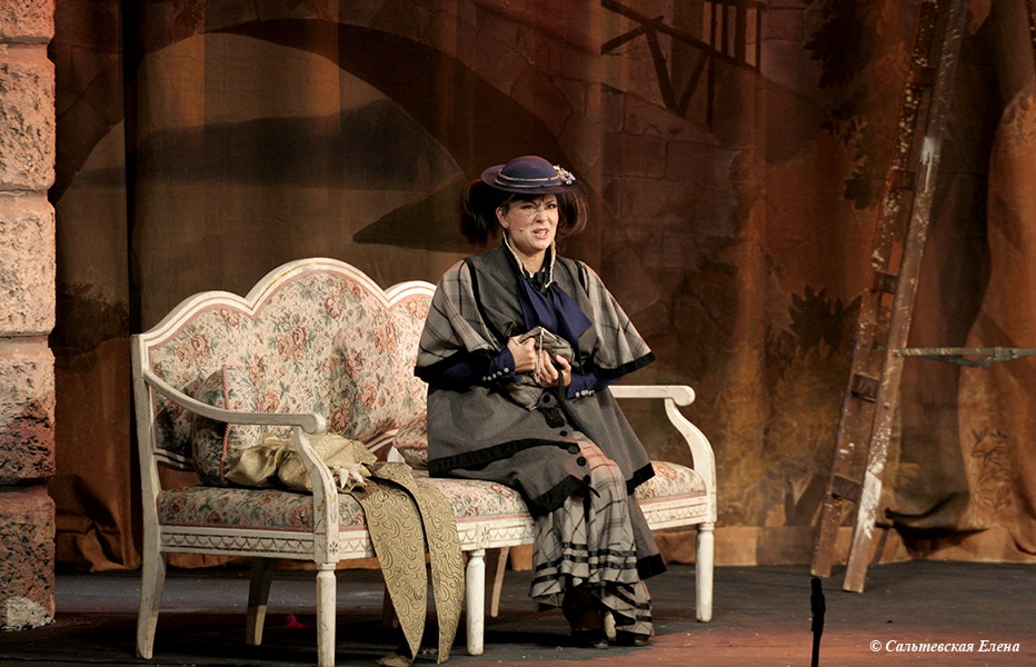 фотографии со спектаклей театра им.Евг.Вахтангова