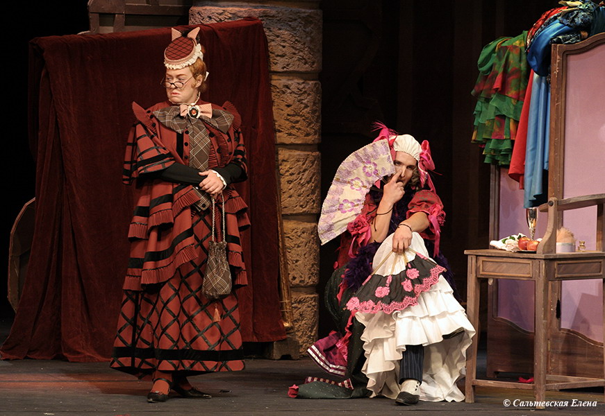 фотографии со спектаклей театра им.Евг.Вахтангова