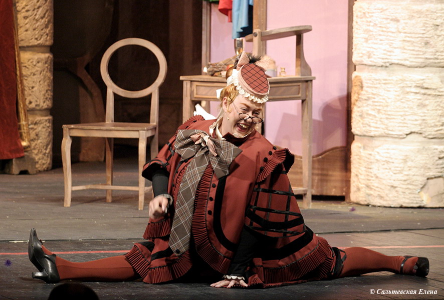 фотографии со спектаклей театра им.Евг.Вахтангова